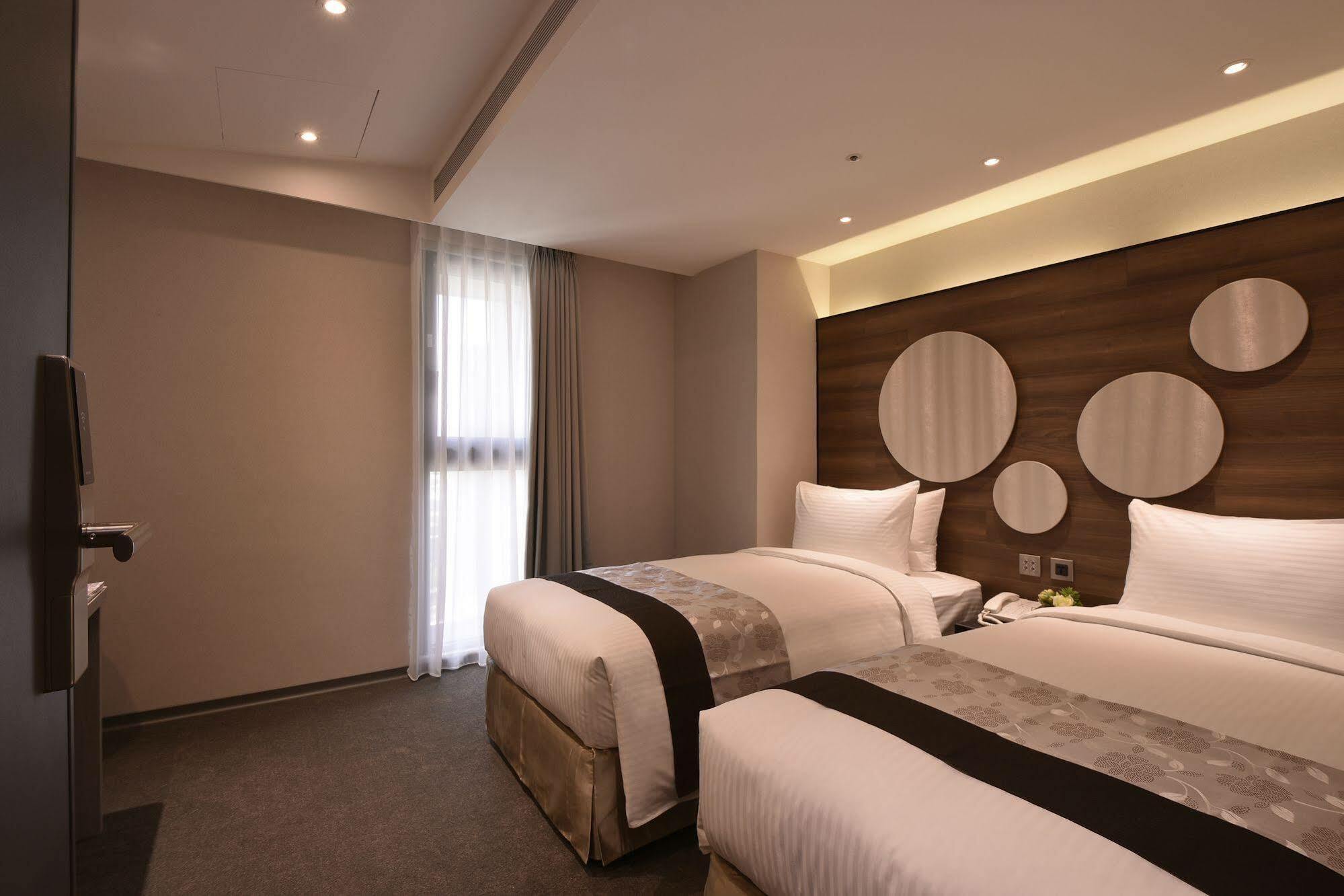 Green World Songshan Тайпей Екстериор снимка